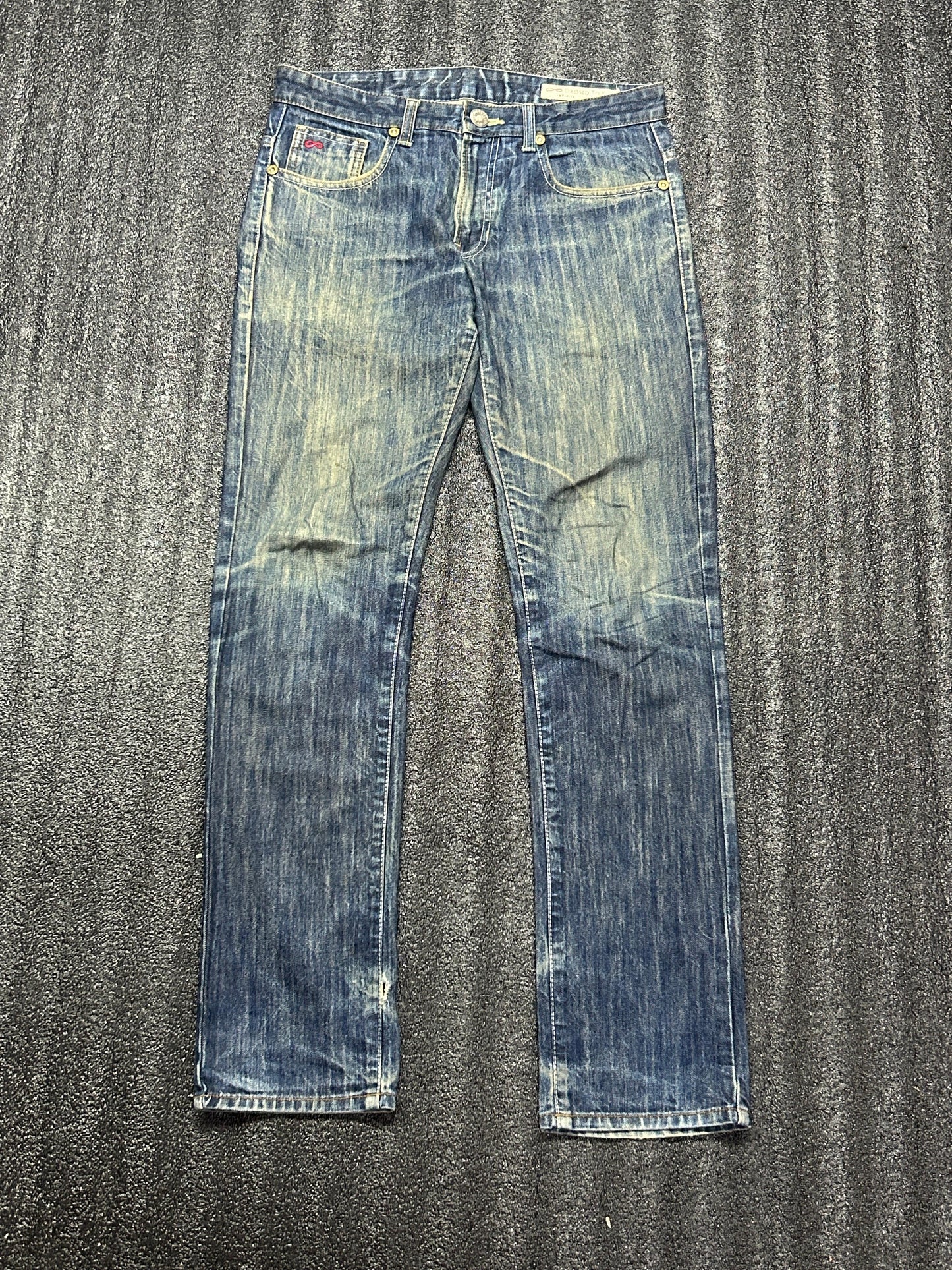 Vintage Straight fit