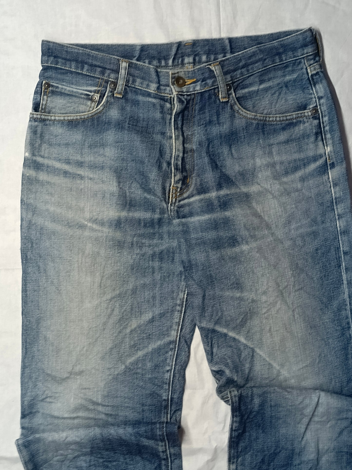 Baggy jeans