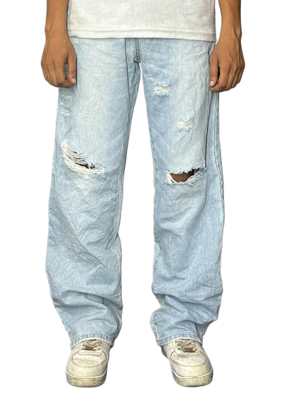 Damage baggy jeans