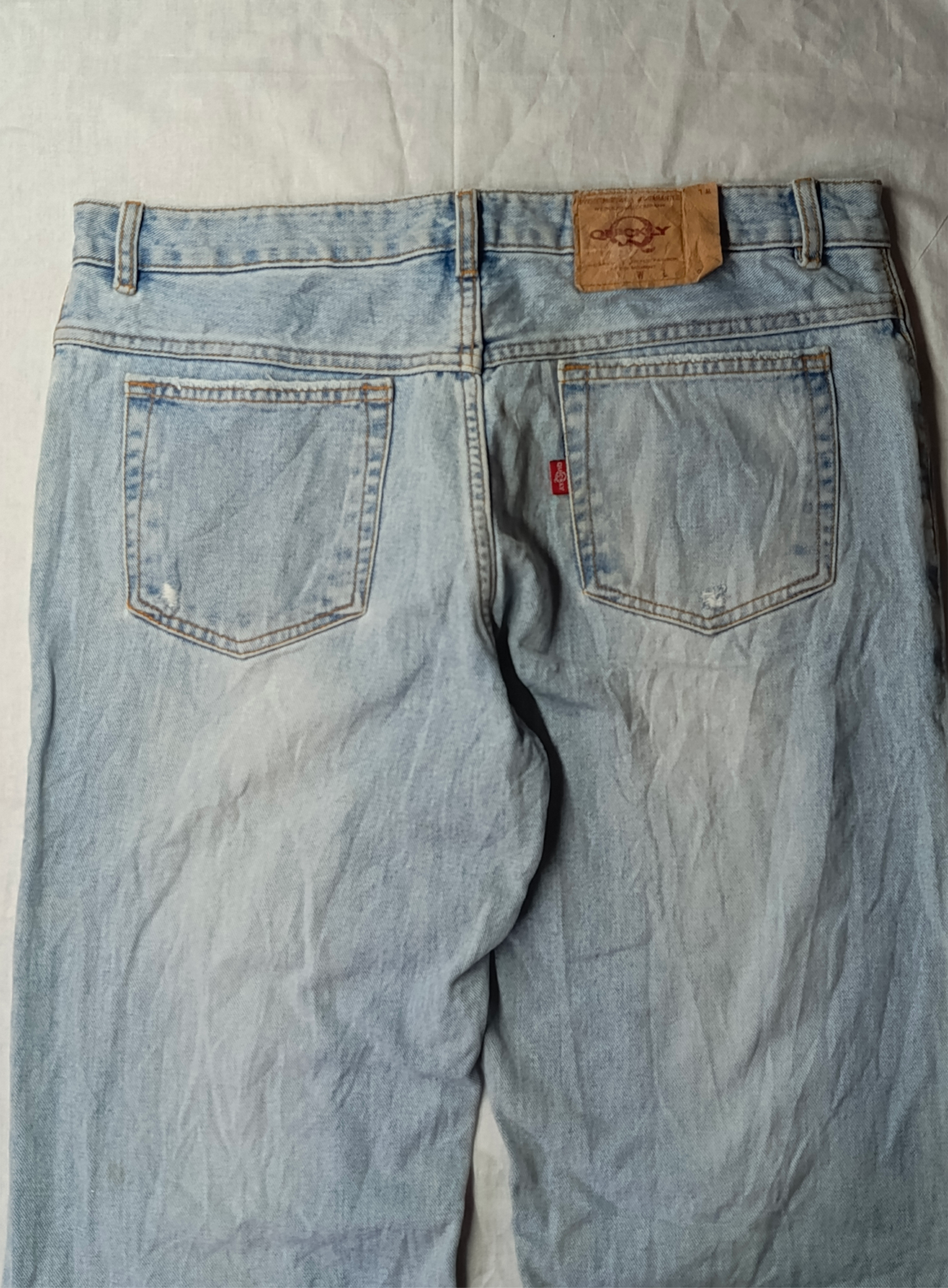 Damage baggy jeans