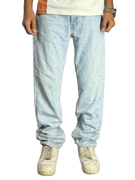 Straight fit