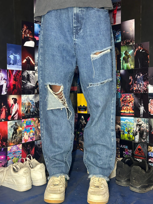 Damage jeans